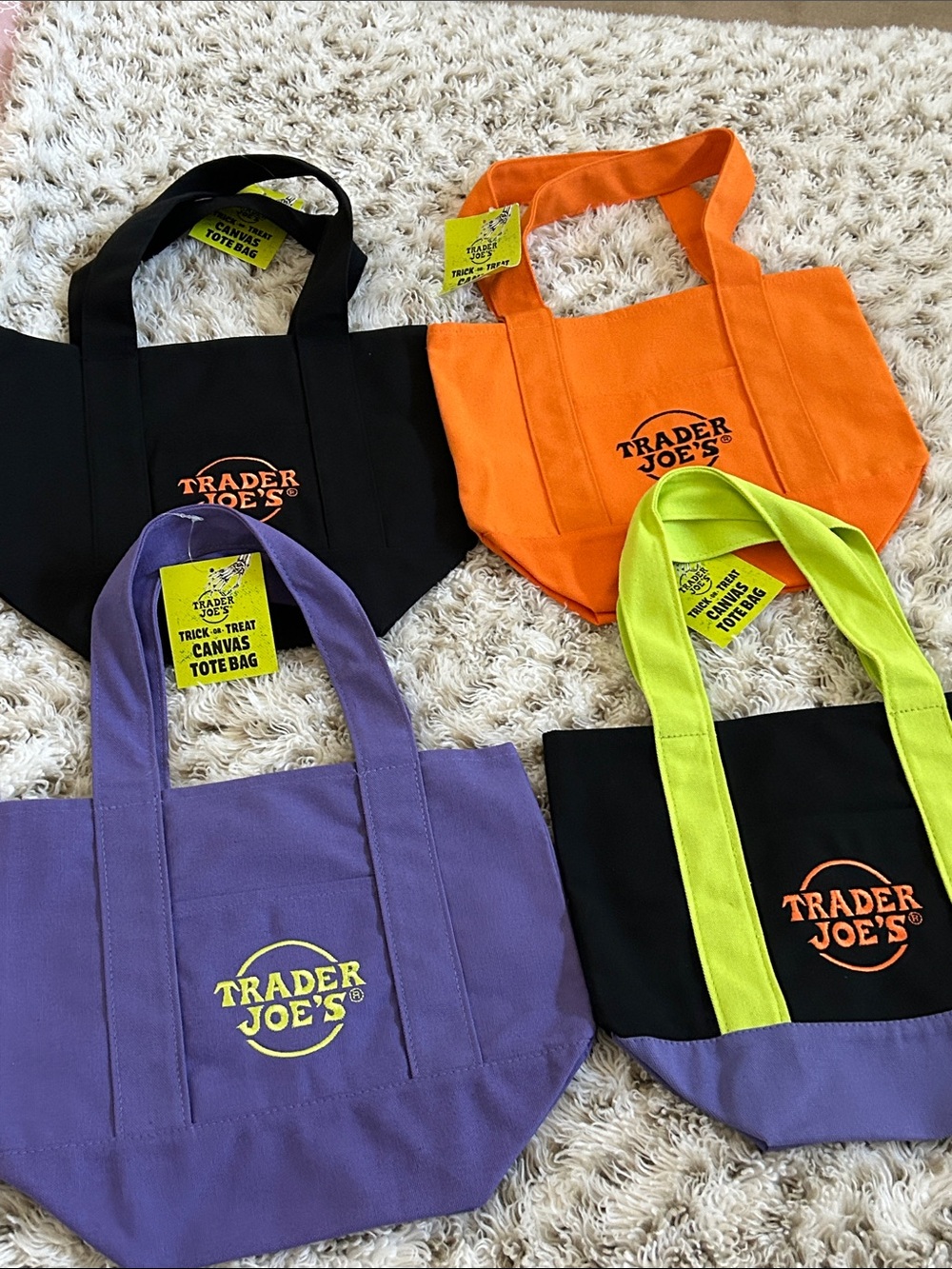 Trader Joe’s trick or treat canvas tote bags 🎃